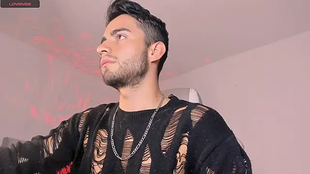 Snapshot of aydan_hw chatting on 01.05.25 aydan hw online show from 01.05.25