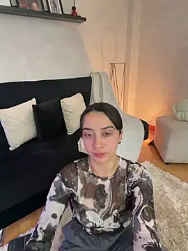 EmmyEvans1 online show from 04.02.26