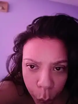 Snapshot of Sofiia_W26 chatting on 04.18.26 Sofiia W26 online show from 04.18.26