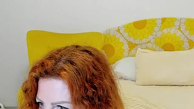Snapshot of milf_penelope chatting on 03.06.26 milf penelope online show from 03.06.26
