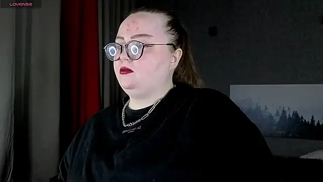 EMMA  CONNOR online show from 11.21.25