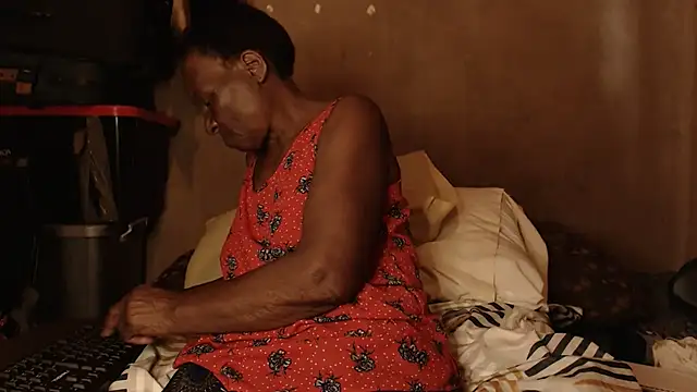 NaughtyGranny online show from 02.12.25