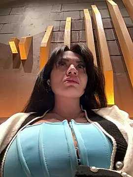 Wet  Bunny online show from 02.19.25