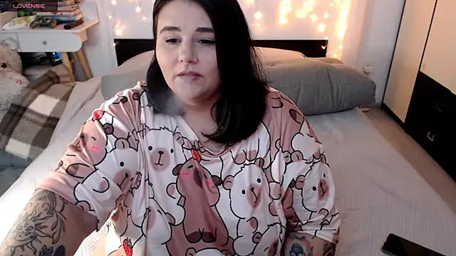 naughtykiss online show from 09.10.25