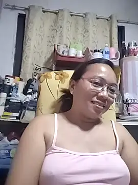 Snapshot of asianwet4u chatting on 02.23.25 asianwet4u online show from 02.23.25