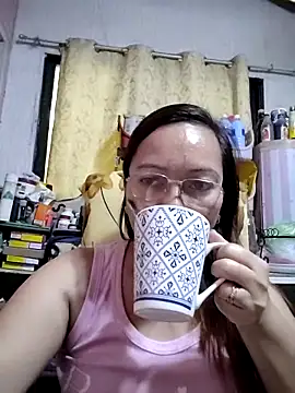 Snapshot of asianwet4u chatting on 03.01.25 asianwet4u online show from 03.01.25