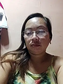 Snapshot of asianwet4u chatting on 03.08.25 asianwet4u online show from 03.08.25