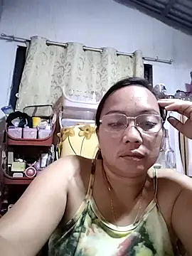 Snapshot of asianwet4u chatting on 03.12.25 asianwet4u online show from 03.12.25