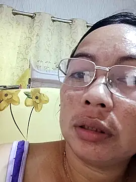 Snapshot of asianwet4u chatting on 03.14.25 asianwet4u online show from 03.14.25