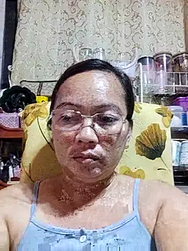 Snapshot of asianwet4u chatting on 03.20.25 asianwet4u online show from 03.20.25