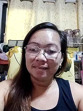 Snapshot of asianwet4u chatting on 03.23.25 asianwet4u online show from 03.23.25