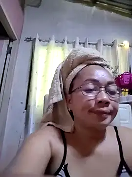 Snapshot of asianwet4u chatting on 09.19.25 asianwet4u online show from 09.19.25