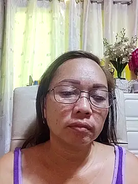 Snapshot of asianwet4u chatting on 09.27.25 asianwet4u online show from 09.27.25