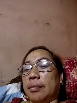 Snapshot of asianwet4u chatting on 10.19.25 asianwet4u online show from 10.19.25