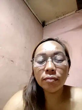 Snapshot of asianwet4u chatting on 10.30.25 asianwet4u online show from 10.30.25