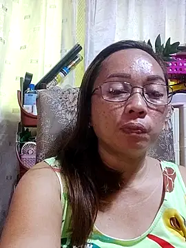 Snapshot of asianwet4u chatting on 10.31.25 asianwet4u online show from 10.31.25