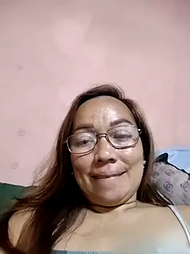 Snapshot of asianwet4u chatting on 11.14.25 asianwet4u online show from 11.14.25