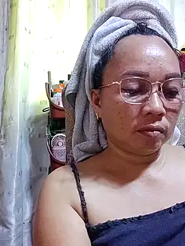 Snapshot of asianwet4u chatting on 11.15.25 asianwet4u online show from 11.15.25