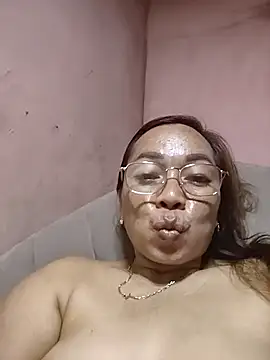 Snapshot of asianwet4u chatting on 11.26.25 asianwet4u online show from 11.26.25