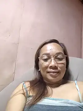 Snapshot of asianwet4u chatting on 11.30.25 asianwet4u online show from 11.30.25