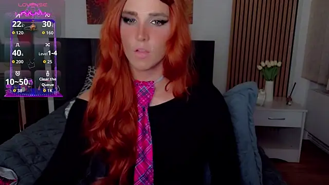 Snapshot of HelenSpellman chatting on 07.31.26 HelenSpellman online show from 07.31.26