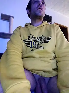 Codymc89 online show from 02.16.25