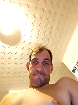 Codymc89 online show from 09.19.25