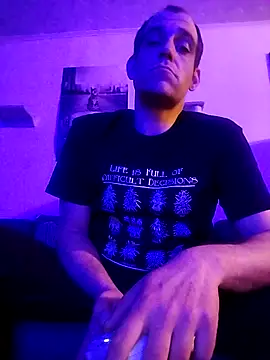 Codymc89 online show from 12.18.25