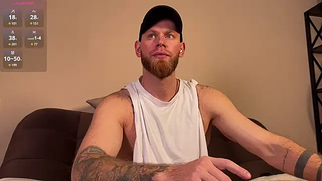 Snapshot of Xxx_______Xxx chatting on 10.16.25 Xxx Xxx online show from 10.16.25