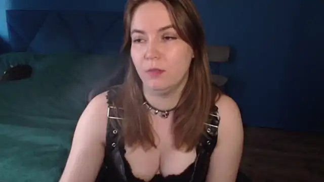 Snapshot of AlessaBlackMoon chatting on 06.19.26 AlessaBlackMoon online show from 06.19.26