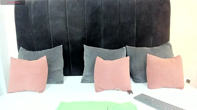 pink dustt online show from 07.25.26
