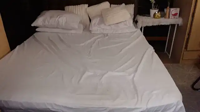 xheavenlytrans online show from 11.12.25