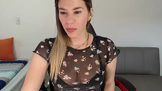 ms sofia x online show from 09.19.25