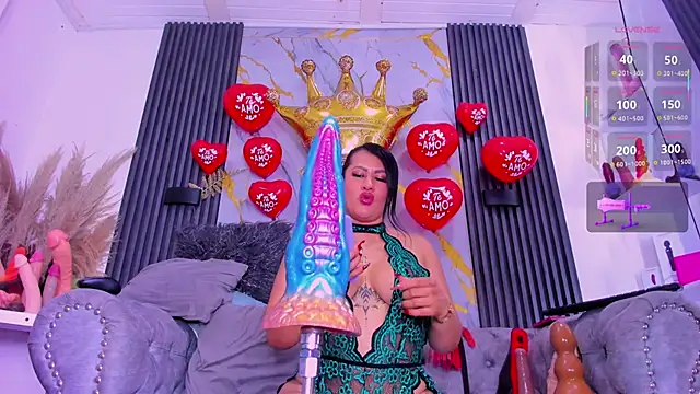 Snapshot of dailly_hot chatting on 02.17.26 dailly hot online show from 02.17.26