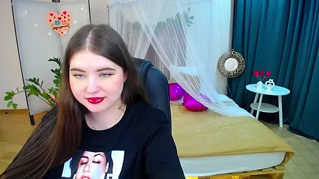 Snapshot of NicoleFoxery chatting on 02.17.25 NicoleFoxery online show from 02.17.25