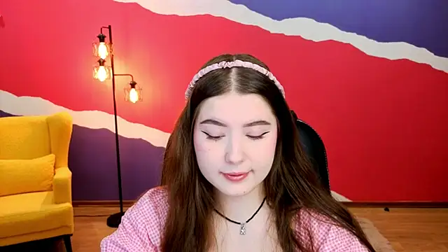 Snapshot of NicoleFoxery chatting on 09.14.25 NicoleFoxery online show from 09.14.25