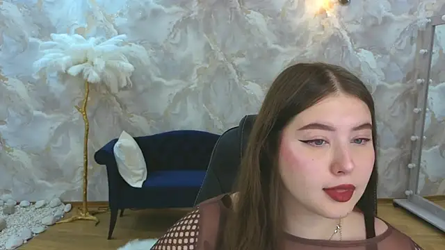 Snapshot of NicoleFoxery chatting on 09.30.25 NicoleFoxery online show from 09.30.25