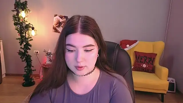 NicoleFoxery online show from 12.14.25