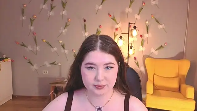 Snapshot of NicoleFoxery chatting on 07.04.26 NicoleFoxery online show from 07.04.26
