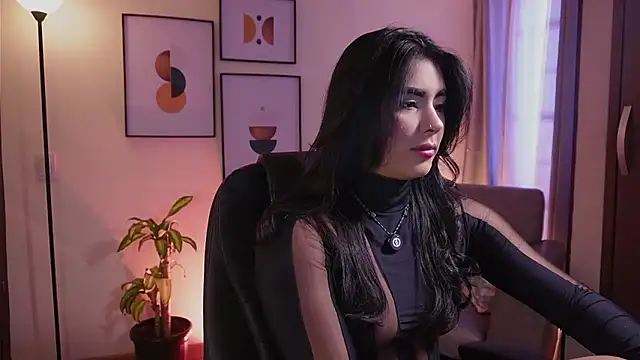 Isabella dior online show from 03.22.25