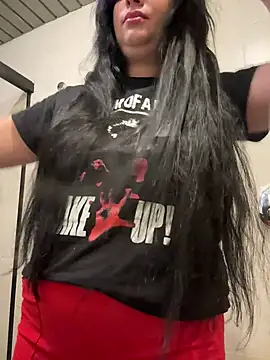 Snapshot of NathFox chatting on 10.04.25 NathFox online show from 10.04.25