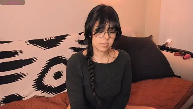 Evie-Luna online show from 01.08.25