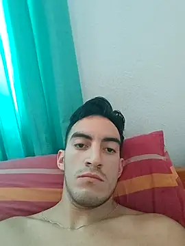 Snapshot of TommyMomentum chatting on 03.05.26 TommyMomentum online show from 03.05.26