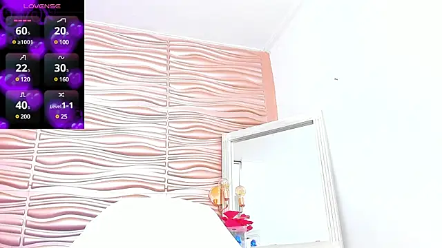 mia pineda online show from 02.01.25