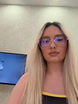 mollyxxx online show from 04.06.26