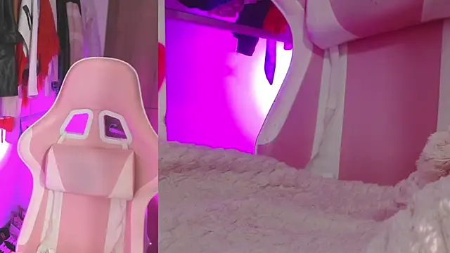 KataFerreira777 online show from 11.30.25