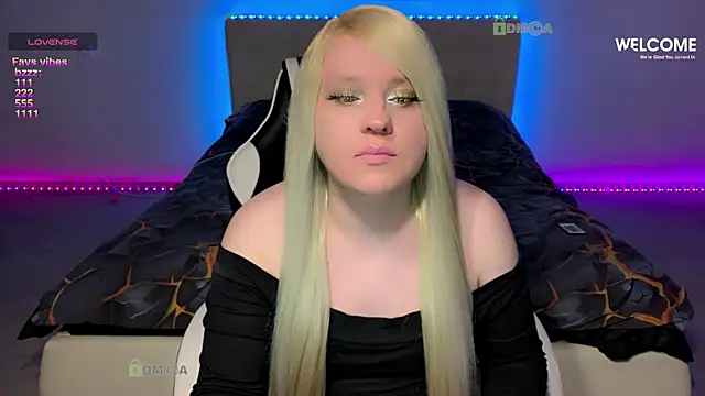 Snapshot of camsmiley chatting on 01.17.26 camsmiley online show from 01.17.26