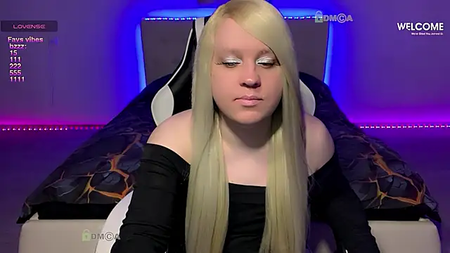 Snapshot of camsmiley chatting on 02.02.26 camsmiley online show from 02.02.26