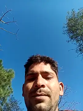 Snapshot of SunnyleoneBG chatting on 12.10.24 SunnyleoneBG online show from 12.10.24