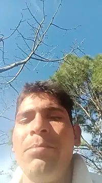 Snapshot of SunnyleoneBG chatting on 12.15.24 SunnyleoneBG online show from 12.15.24